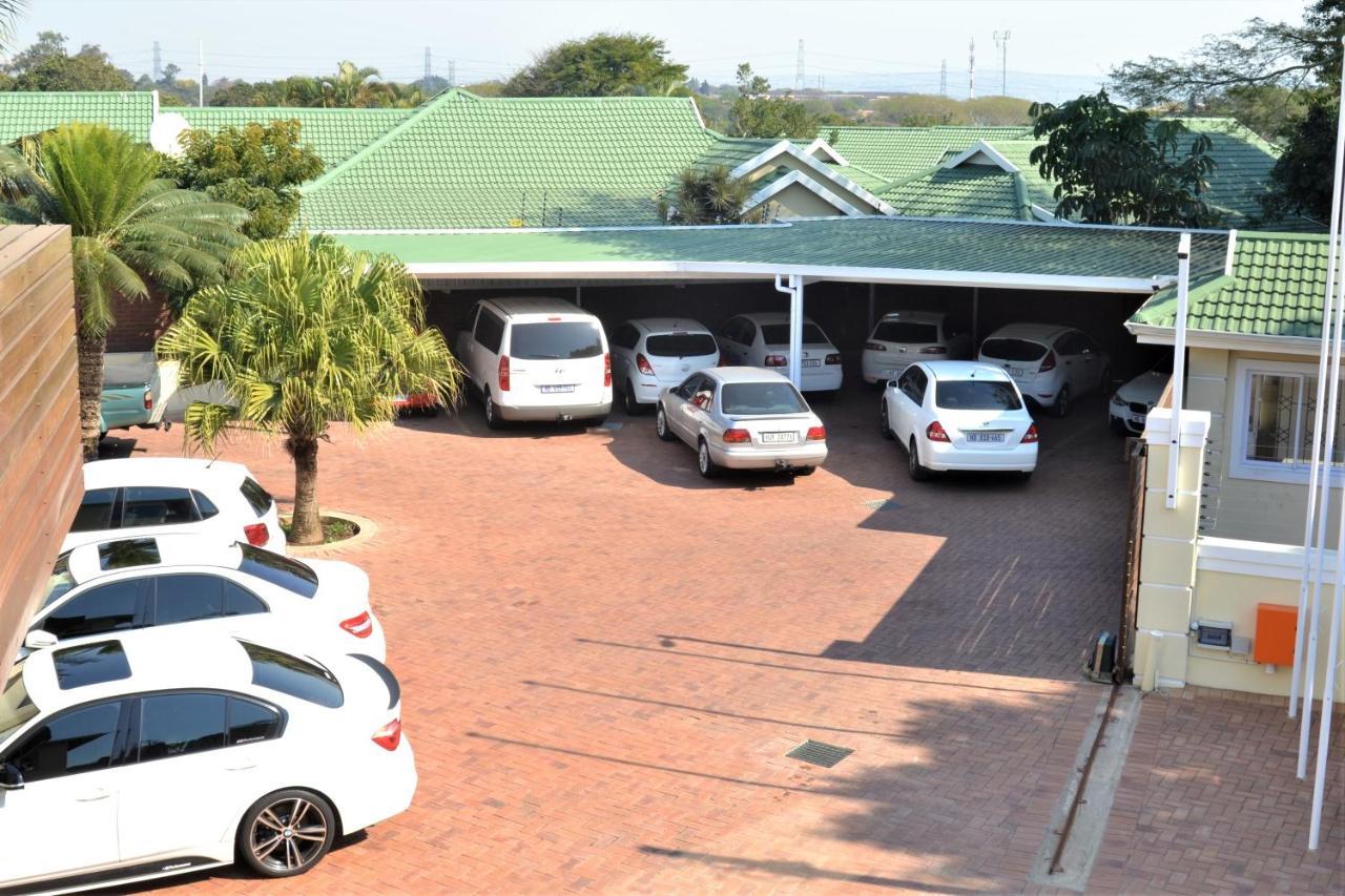 Golf Course Boutique * Mount Edgecombe