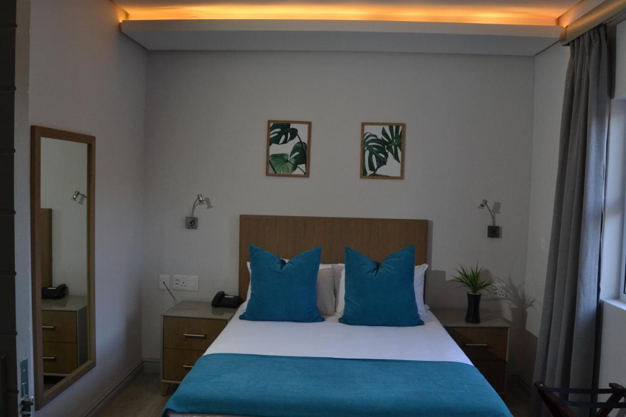 Golf Course Boutique * Mount Edgecombe